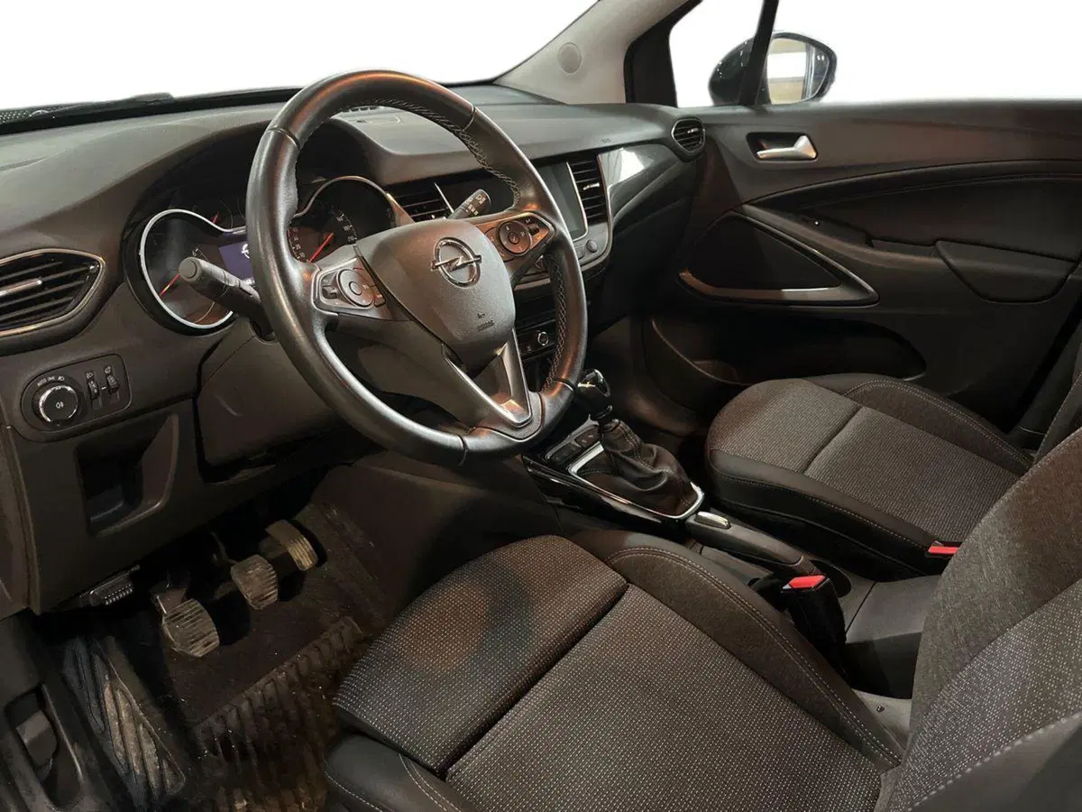 Opel Crossland usata a Lecce (10)