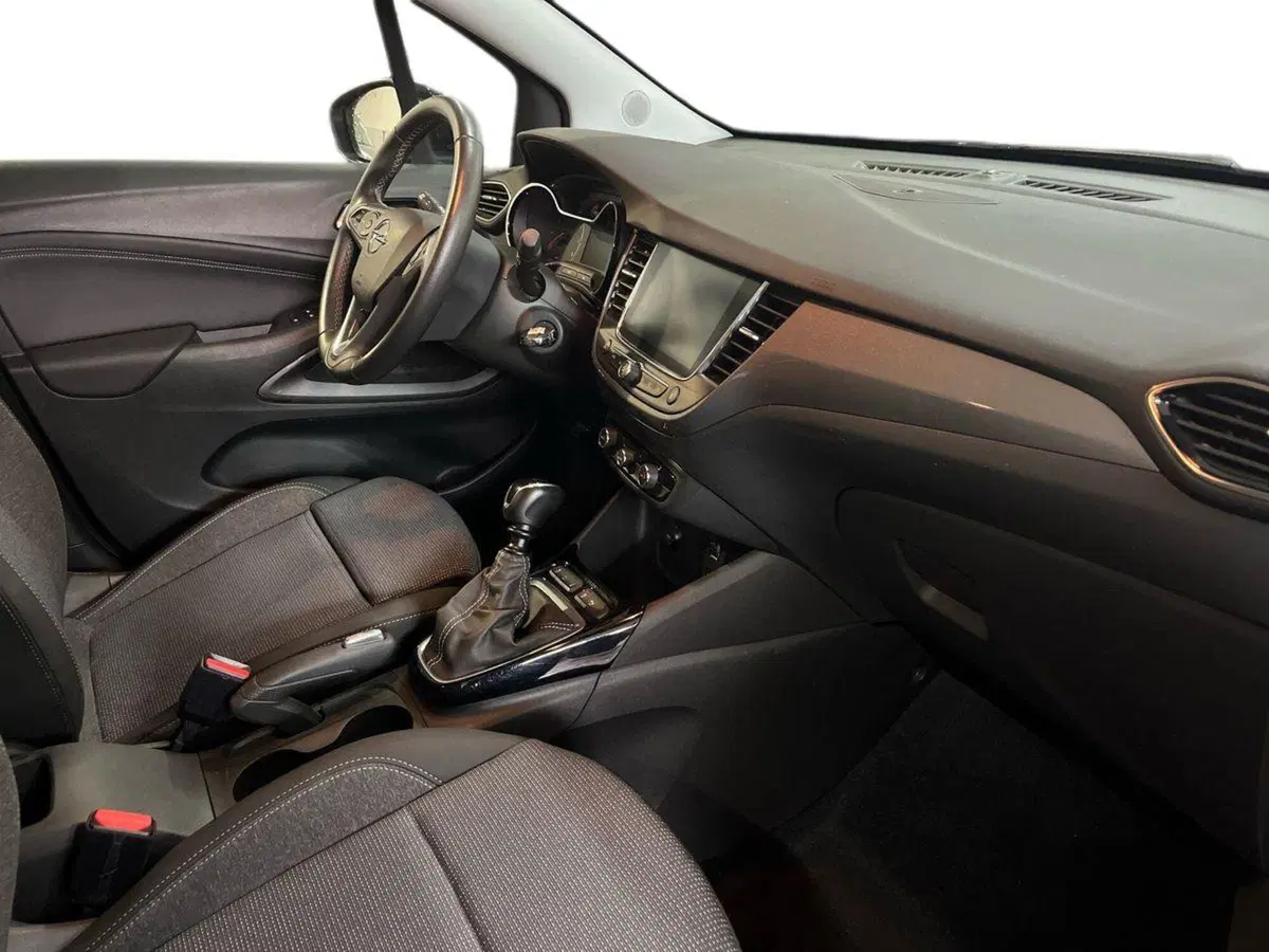 Opel Crossland usata a Lecce (9)