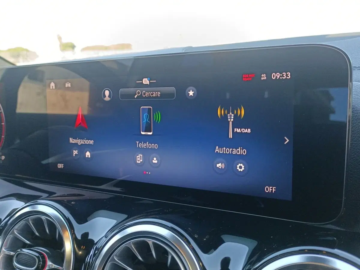 Mercedes-Benz GLA SUV usata a Lecce (12)