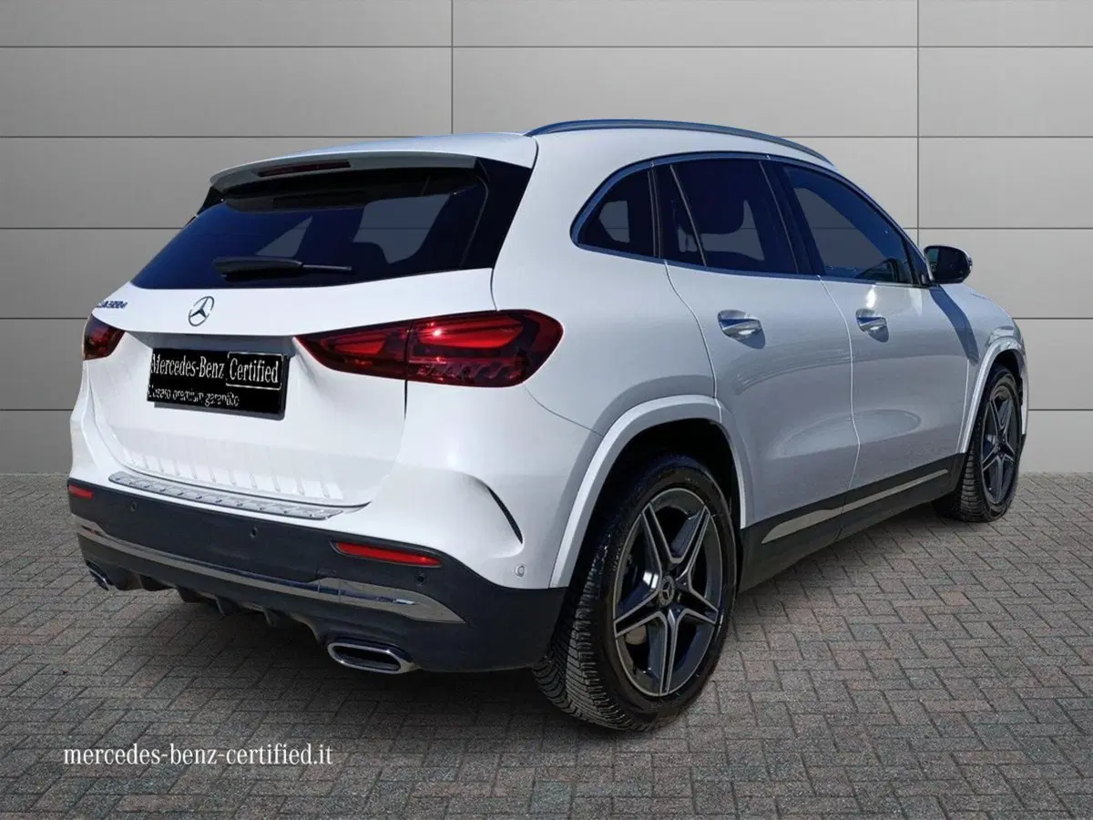 Mercedes-Benz GLA SUV usata a Lecce (2)