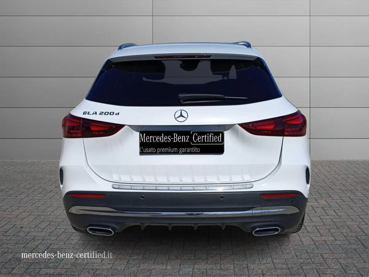 Mercedes-Benz GLA SUV usata a Lecce (4)