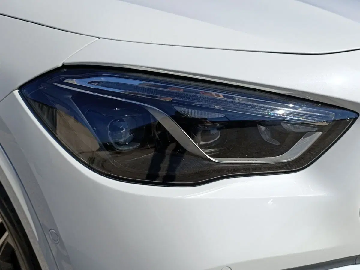 Mercedes-Benz GLA SUV usata a Lecce (7)