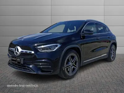 Mercedes-Benz GLA SUV 180 d AMG Line Premium Plus auto del 2022 usata a Bari