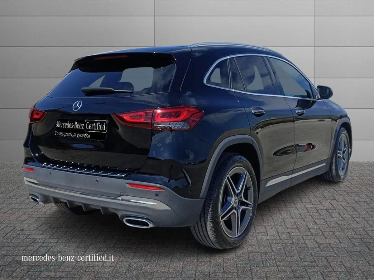 Mercedes-Benz GLA SUV usata a Bari (2)