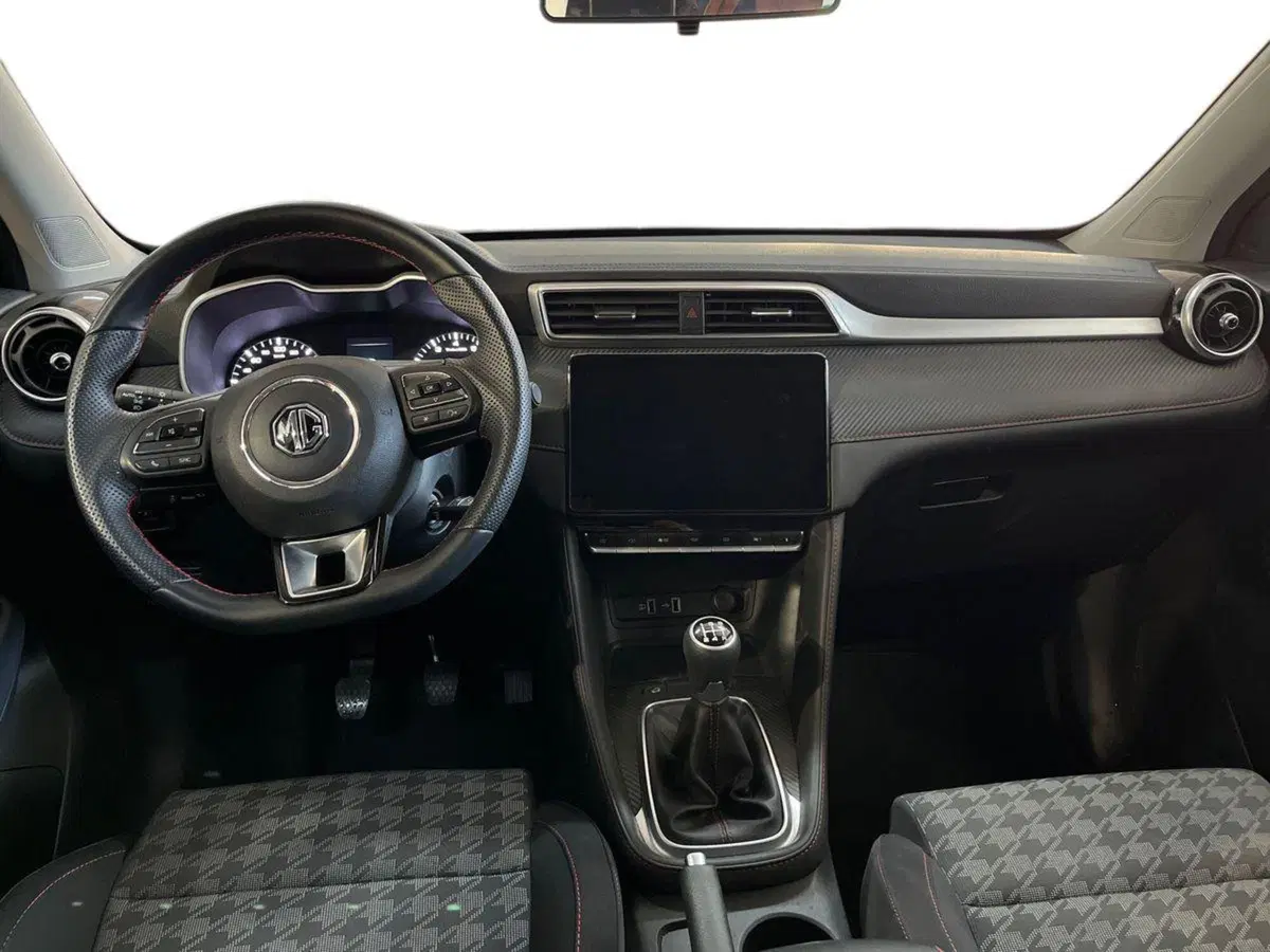 Mg ZS usata a Bari (8)