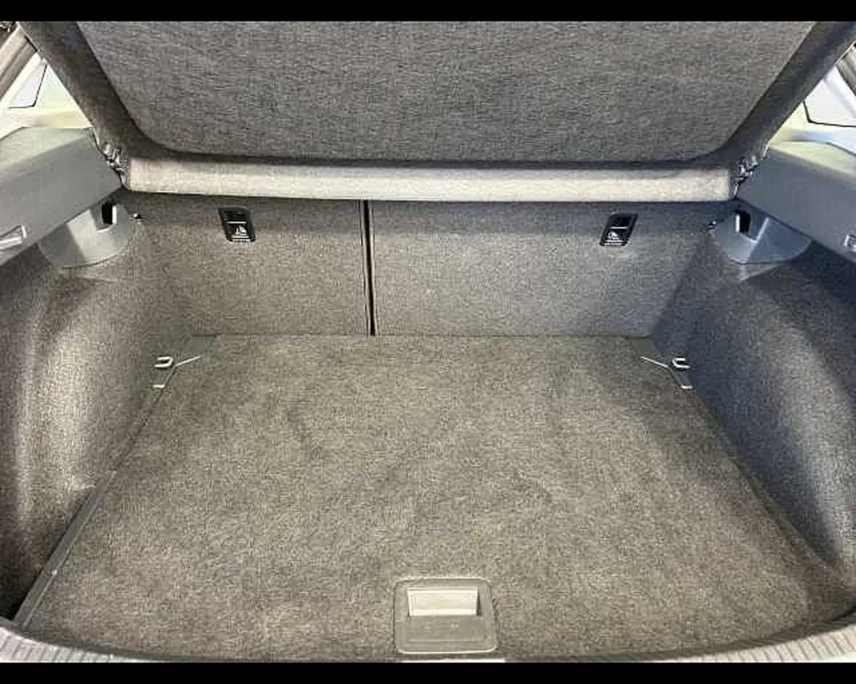 Volkswagen Taigo usata a Roma (10)