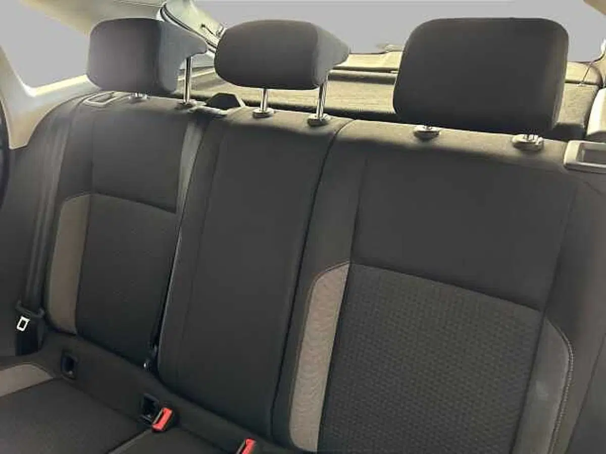 Volkswagen Taigo usata a Roma (11)