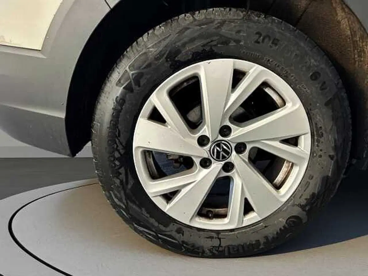 Volkswagen Taigo usata a Roma (7)