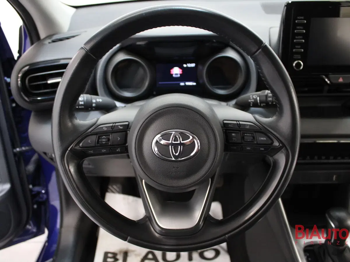 Toyota Yaris usata a Firenze (11)