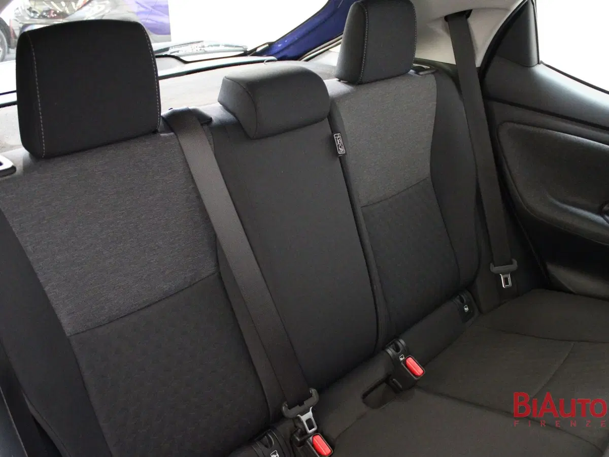 Toyota Yaris usata a Firenze (8)