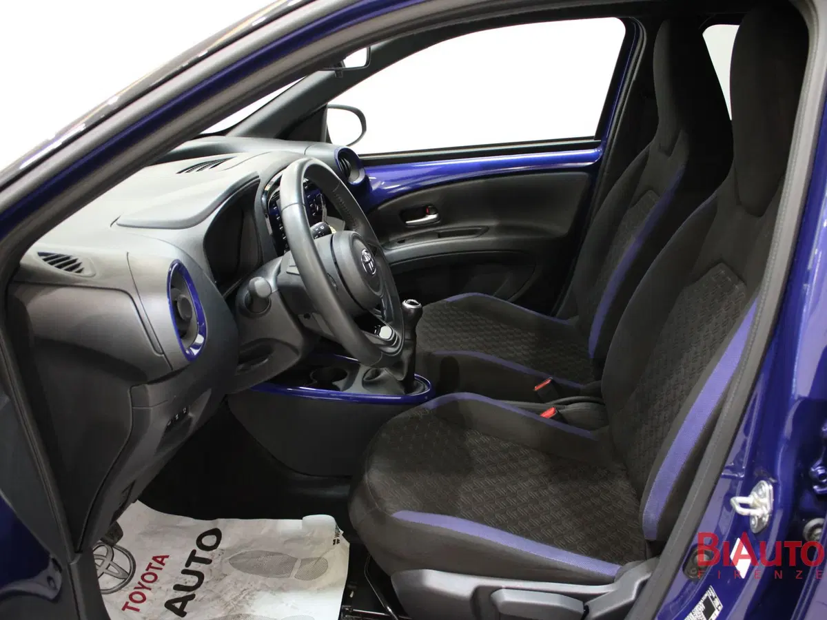 Toyota Aygo X usata a Firenze (6)