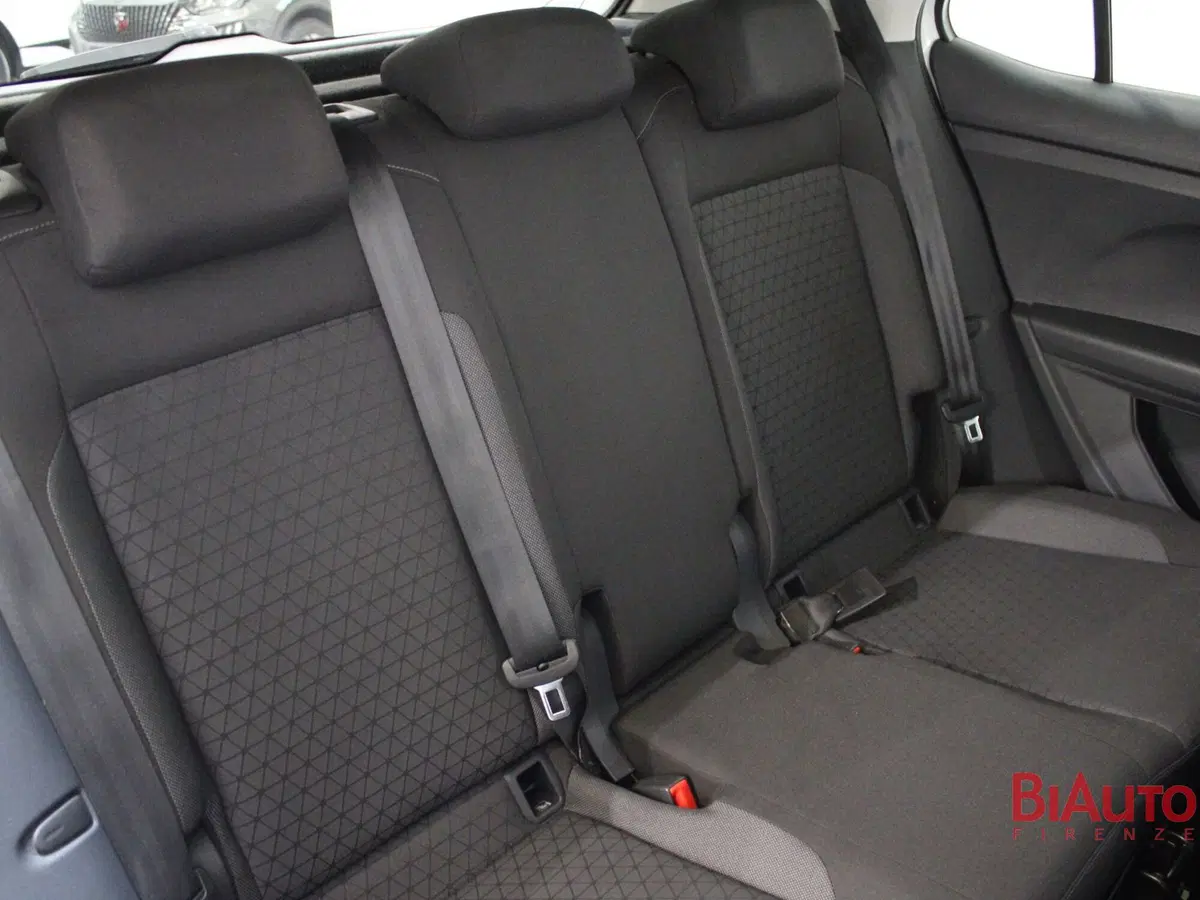 Toyota Toyota C-HR usata a Firenze (7)