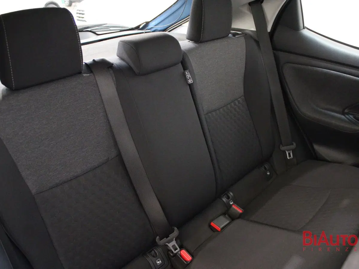 Toyota Yaris usata a Firenze (8)