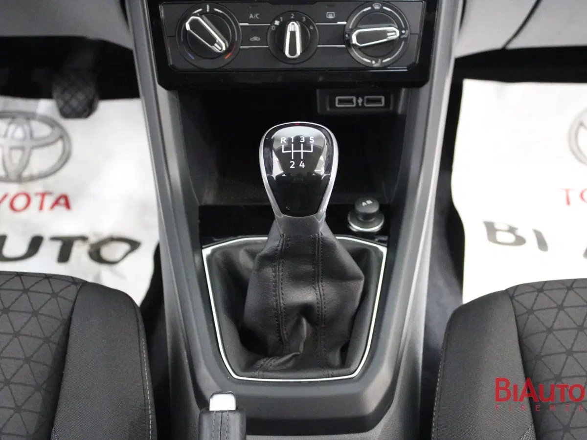 Volkswagen T-Cross usata a Firenze (15)