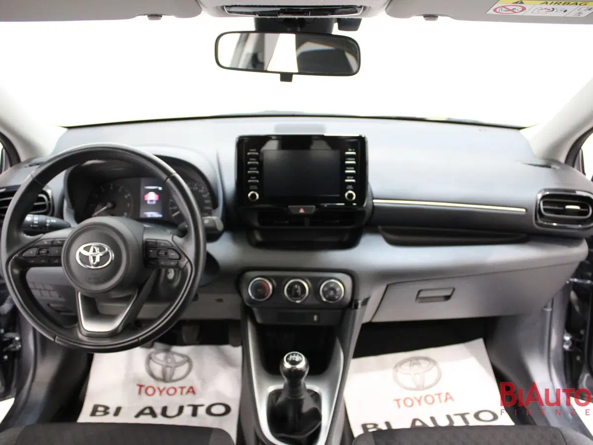 Toyota Yaris usata a Firenze (10)