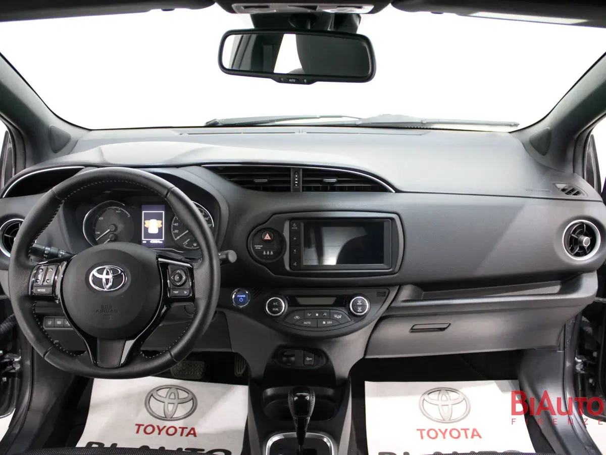 Toyota Yaris usata a Firenze (10)