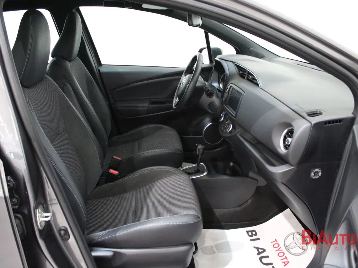 Toyota Yaris usata a Firenze (7)