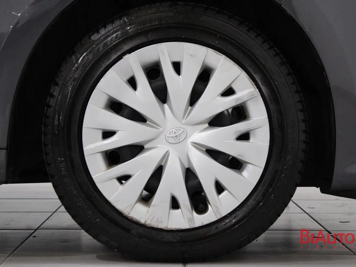 Toyota Yaris usata a Firenze (18)