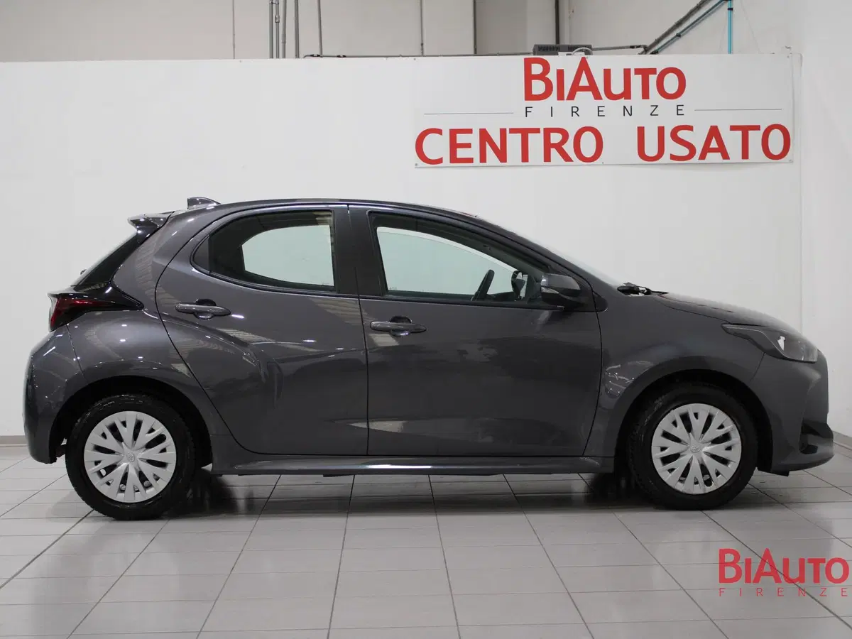 Toyota Yaris usata a Firenze (19)