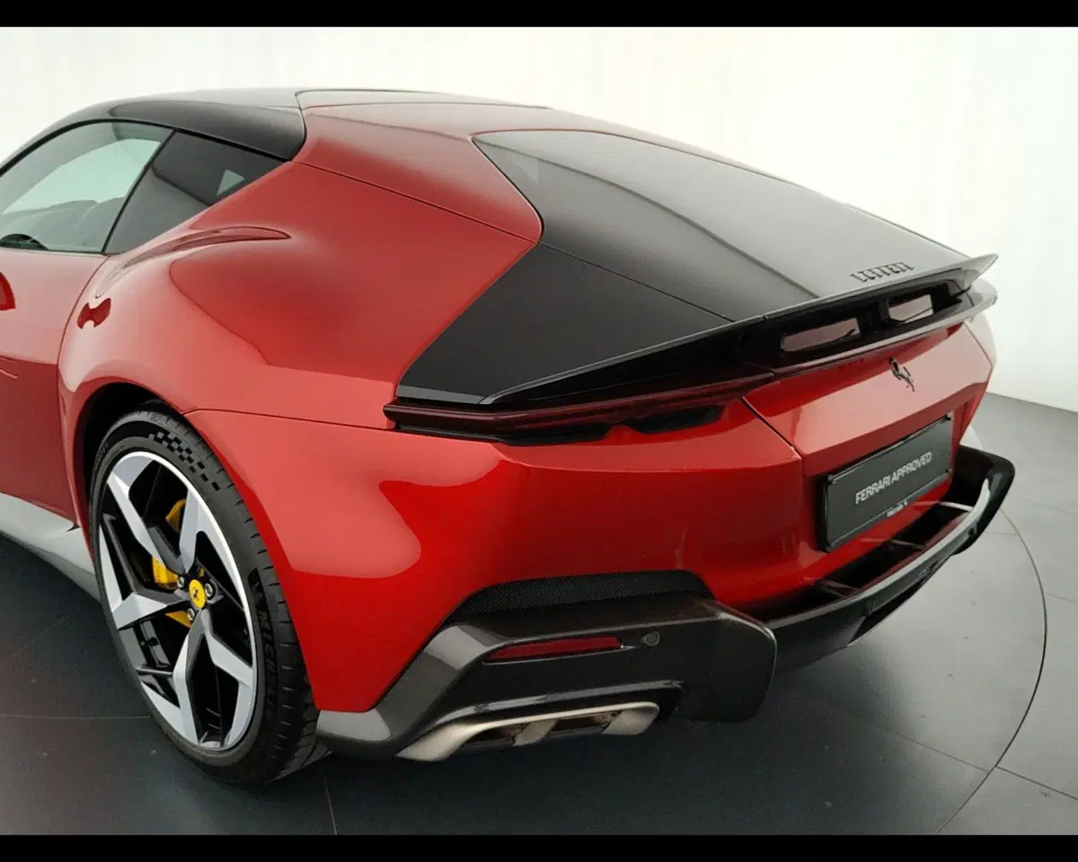 Ferrari 12Cilindri Coupé usata a Verona (18)