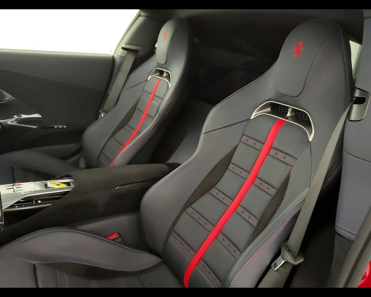 Ferrari 12Cilindri Coupé usata a Verona (6)