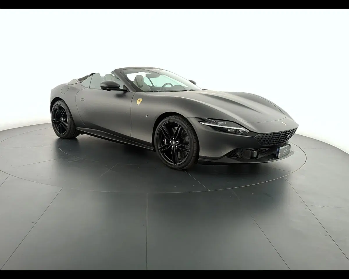 Ferrari Roma Spider nuova a Verona (10)