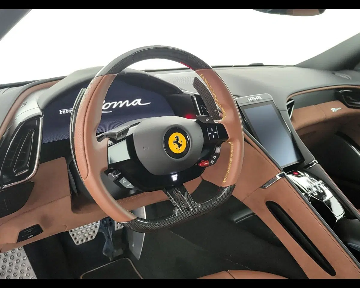 Ferrari Roma Spider usata a Verona (5)