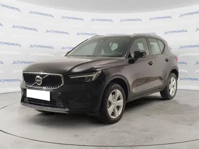 Volvo XC40 B3 automatico Plus Bright del 2022 usata a Como