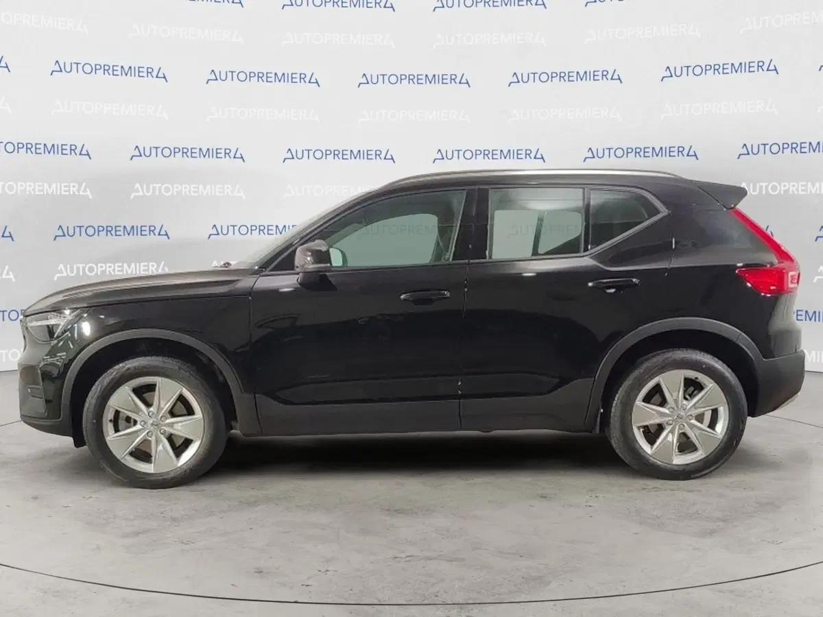Volvo XC40 usata a Como (3)