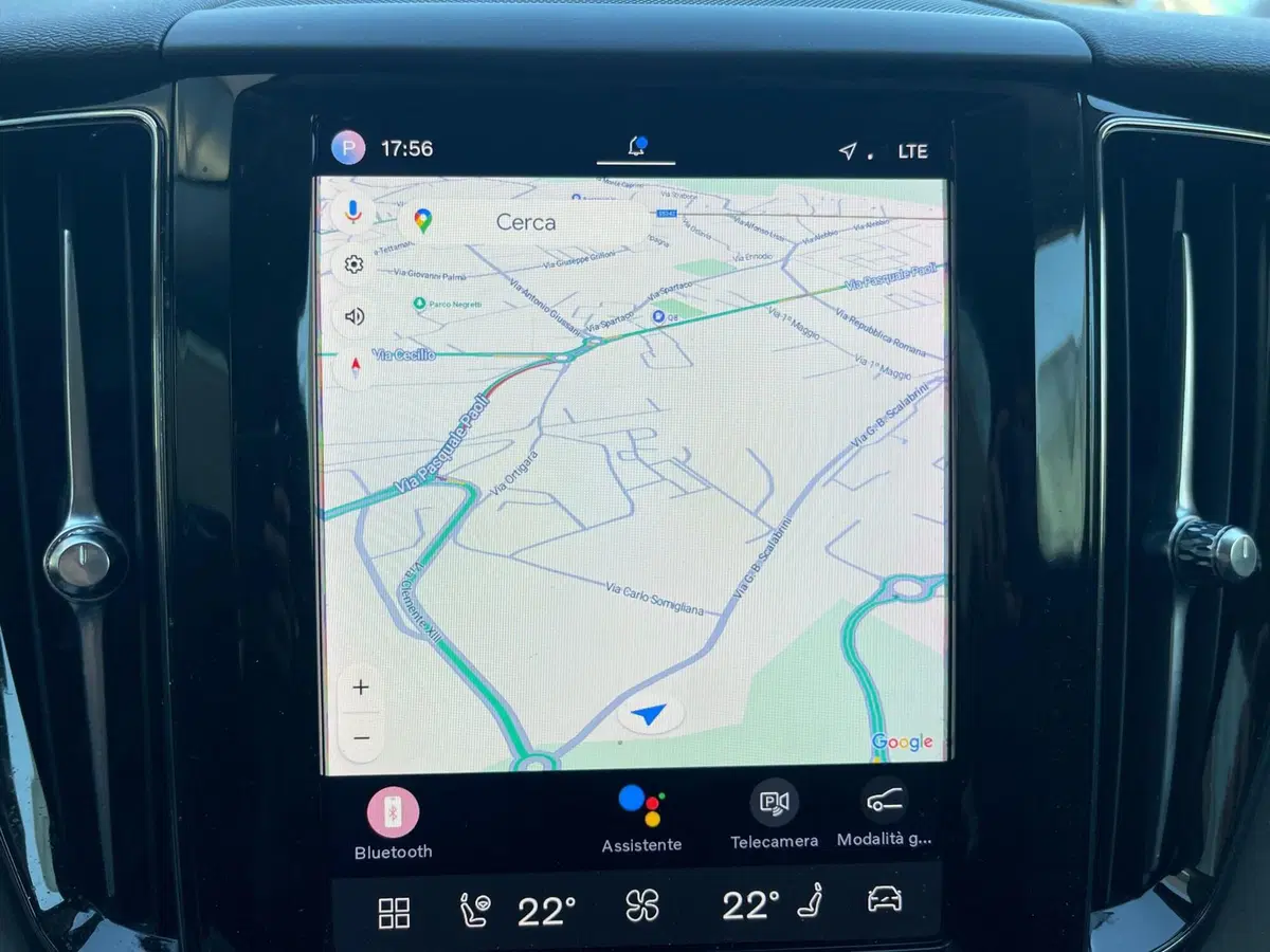 Volvo XC60 usata a Como (15)