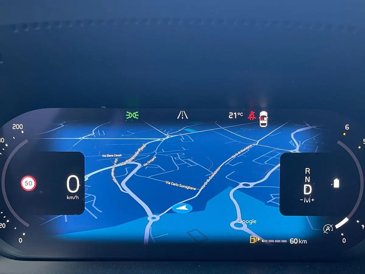 Volvo XC60 usata a Como (16)