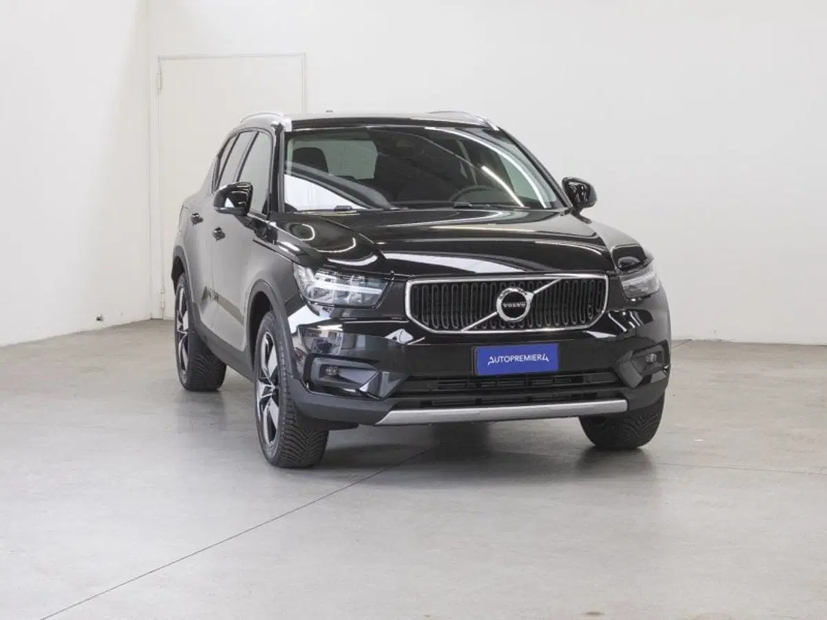 Volvo XC40 usata a Como (3)