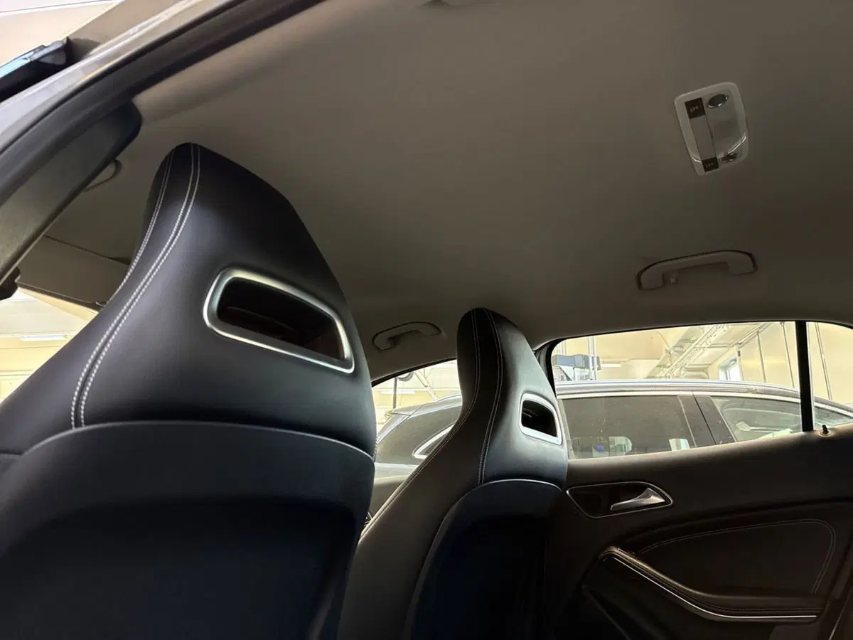 Mercedes-Benz GLA SUV usata a Ancona (18)