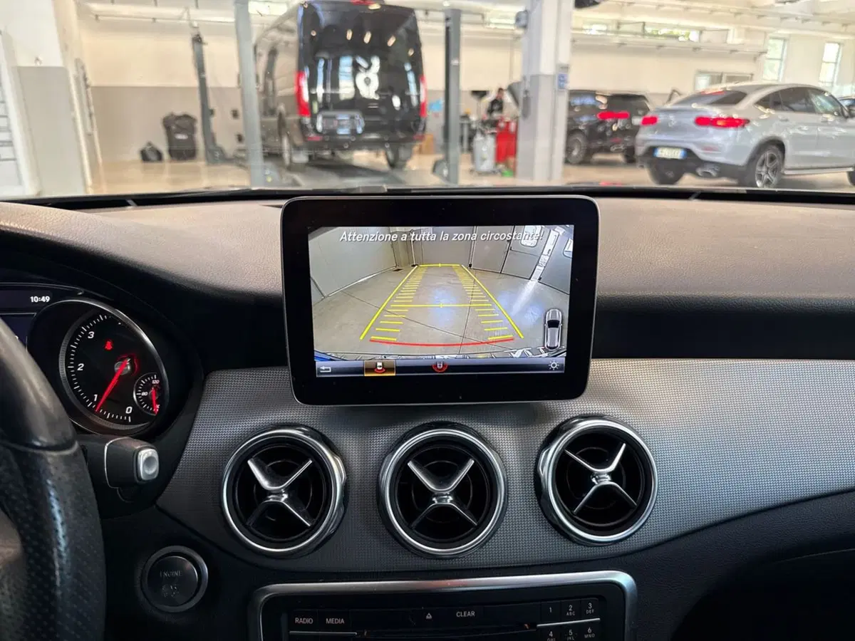 Mercedes-Benz GLA SUV usata a Ancona (19)