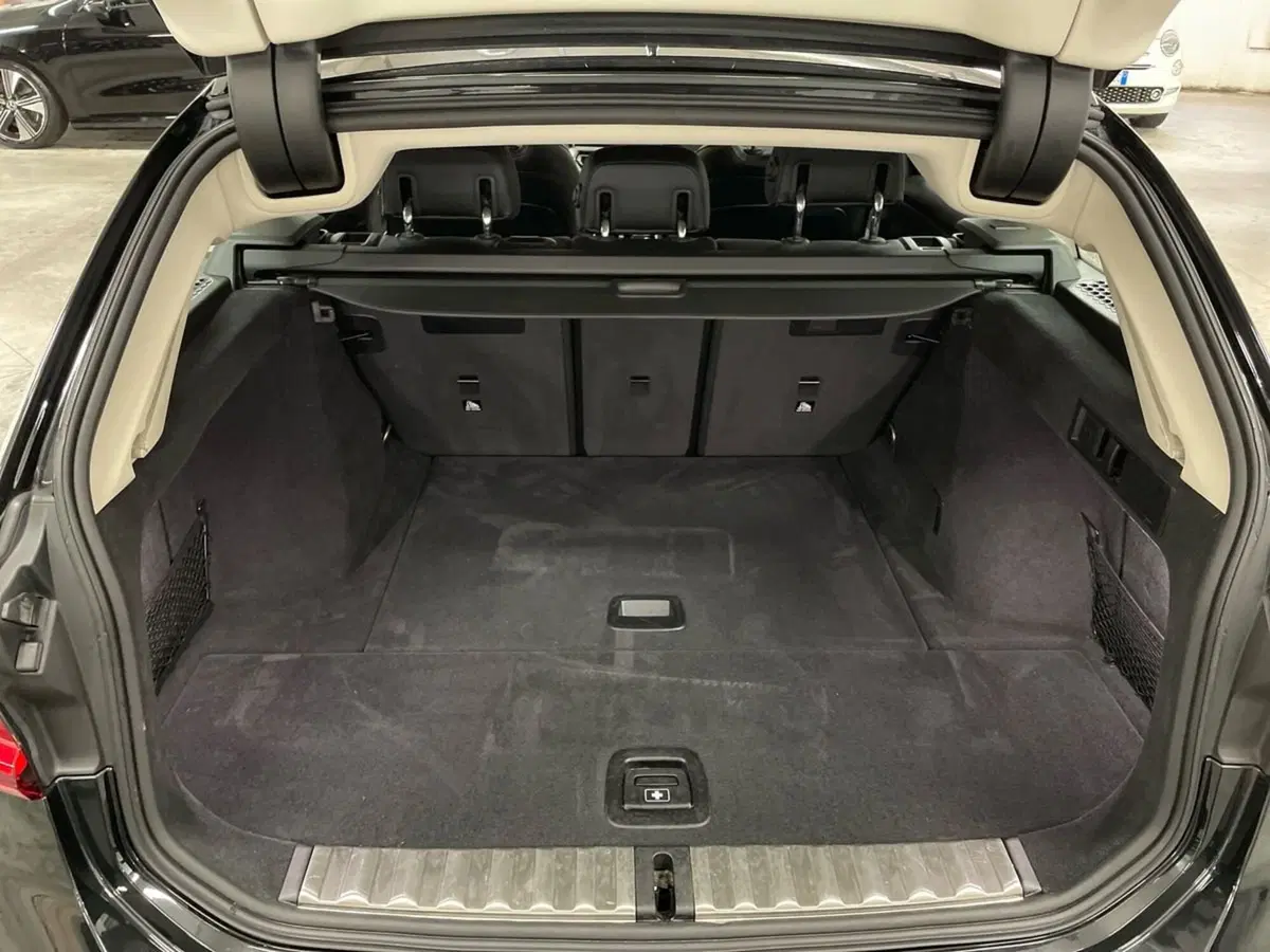 BMW Serie 3 Touring usata a Macerata (7)