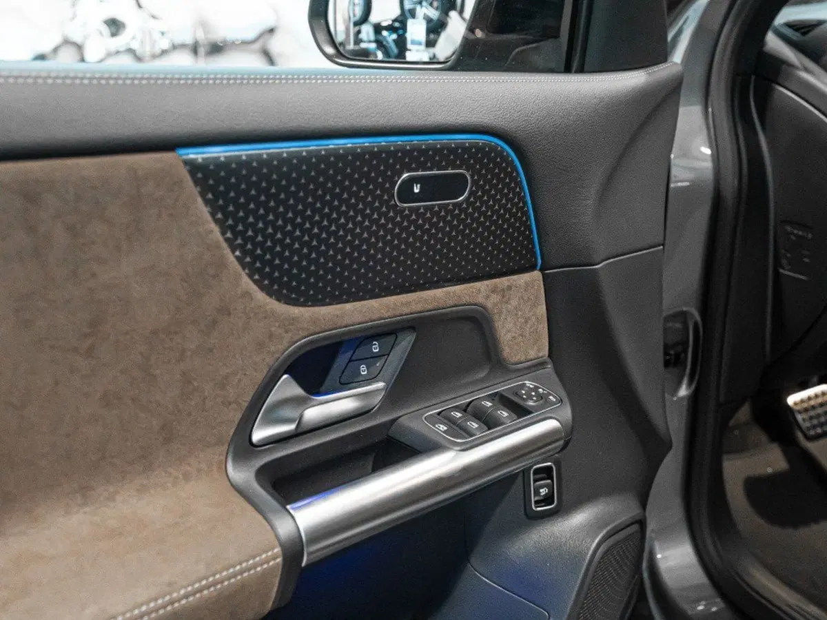 Mercedes-Benz GLA SUV nuova a Ancona (10)