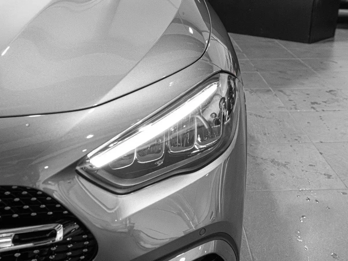 Mercedes-Benz GLA SUV nuova a Ancona (6)