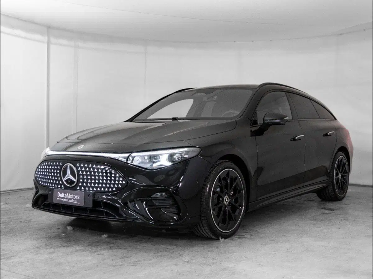 Mercedes-Benz CLA Shooting Brake nuova a Macerata