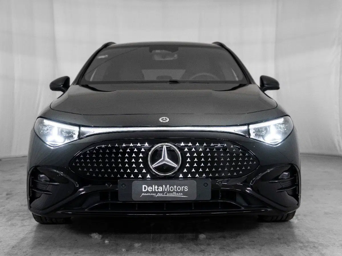 Mercedes-Benz CLA Shooting Brake nuova a Macerata (5)