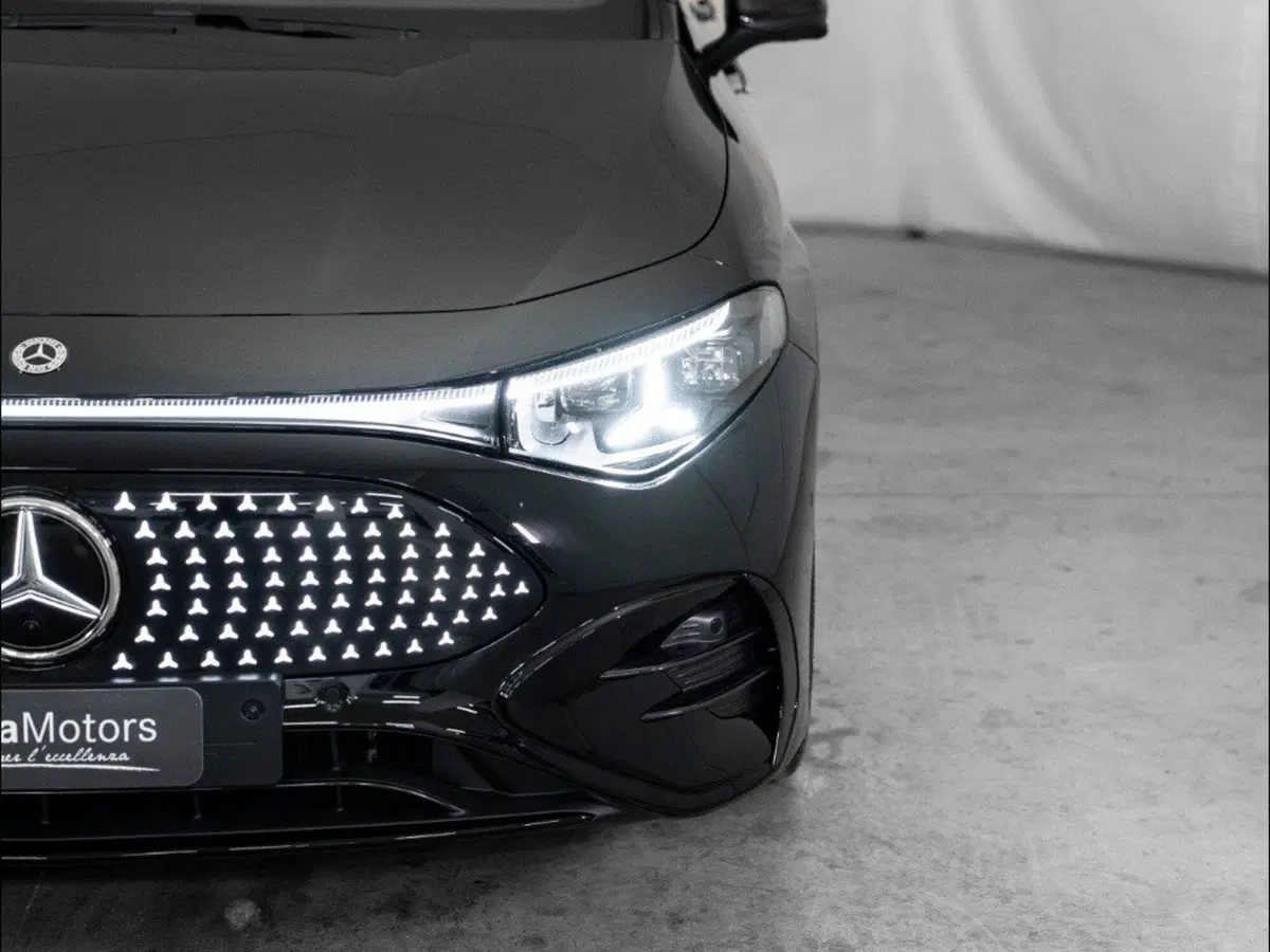 Mercedes-Benz CLA Shooting Brake nuova a Macerata (6)