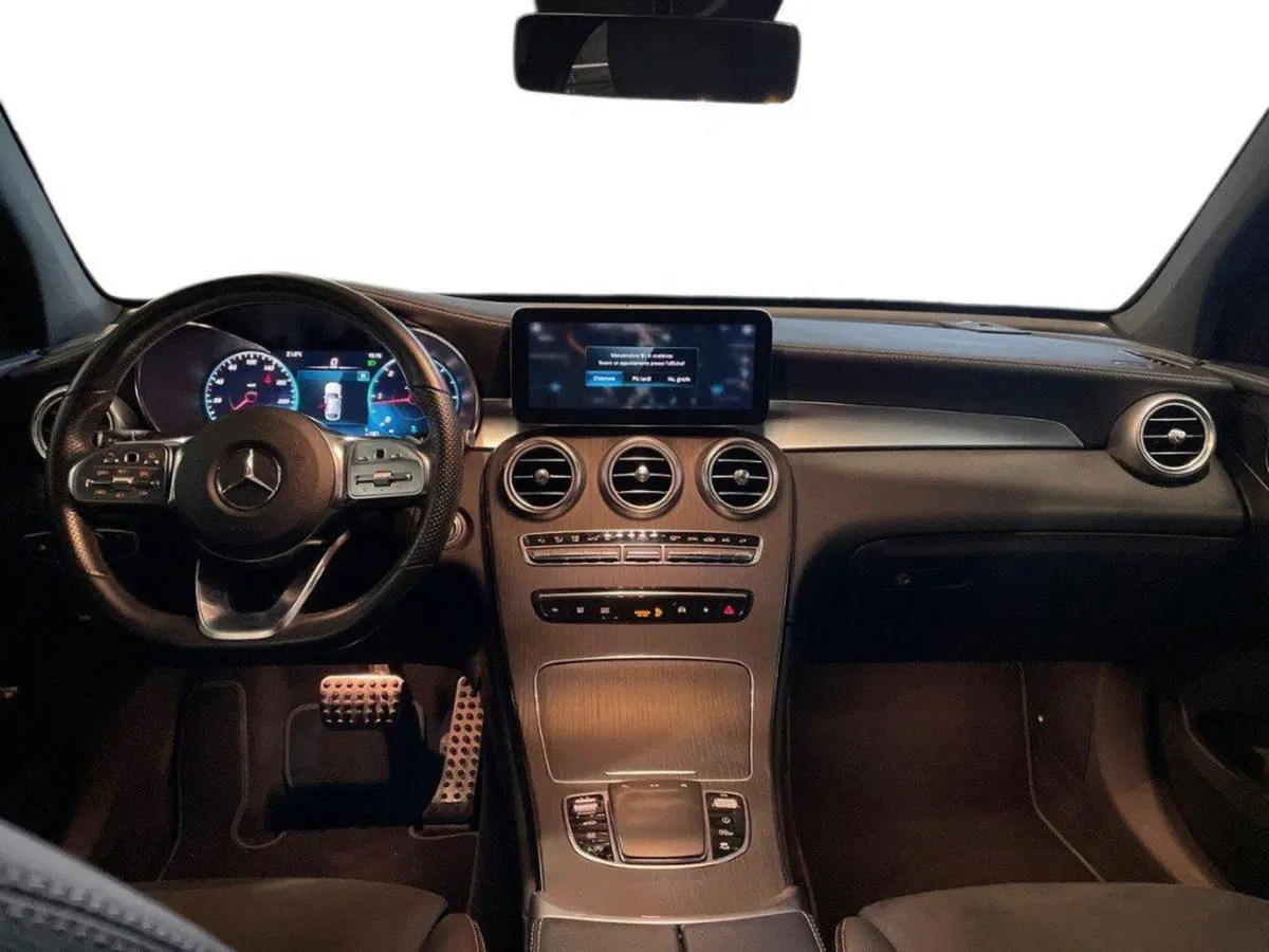 Mercedes-Benz GLC Coupé usata a Ancona (10)