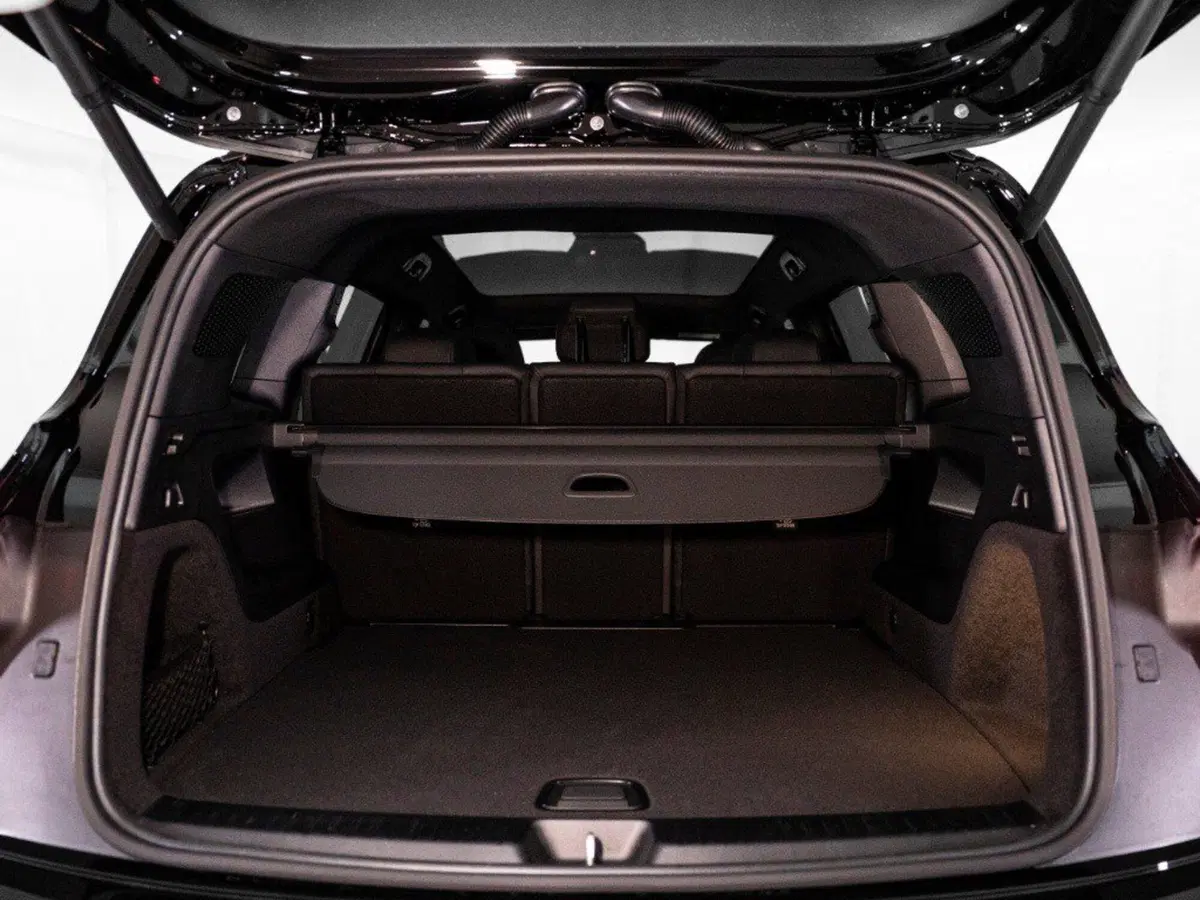 Mercedes-Benz GLB nuova a Macerata (10)