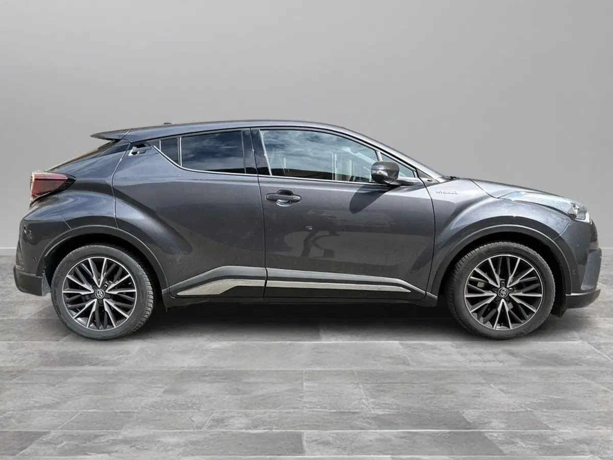 Toyota Toyota C-HR usata a Siena (4)