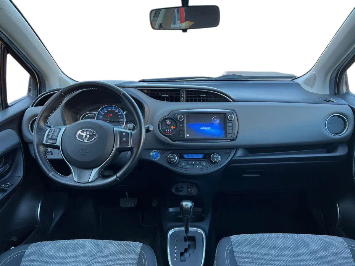 Toyota Yaris usata a Siena (12)