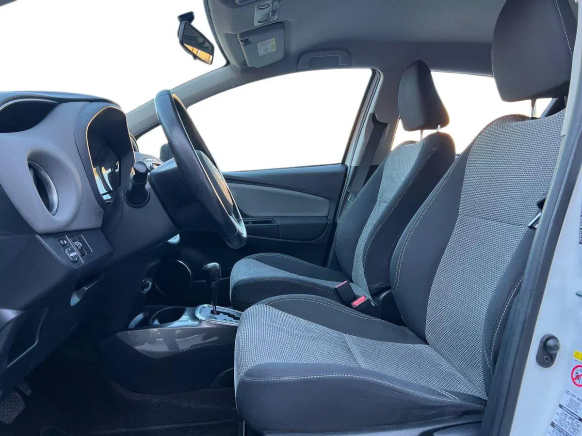 Toyota Yaris usata a Siena (9)