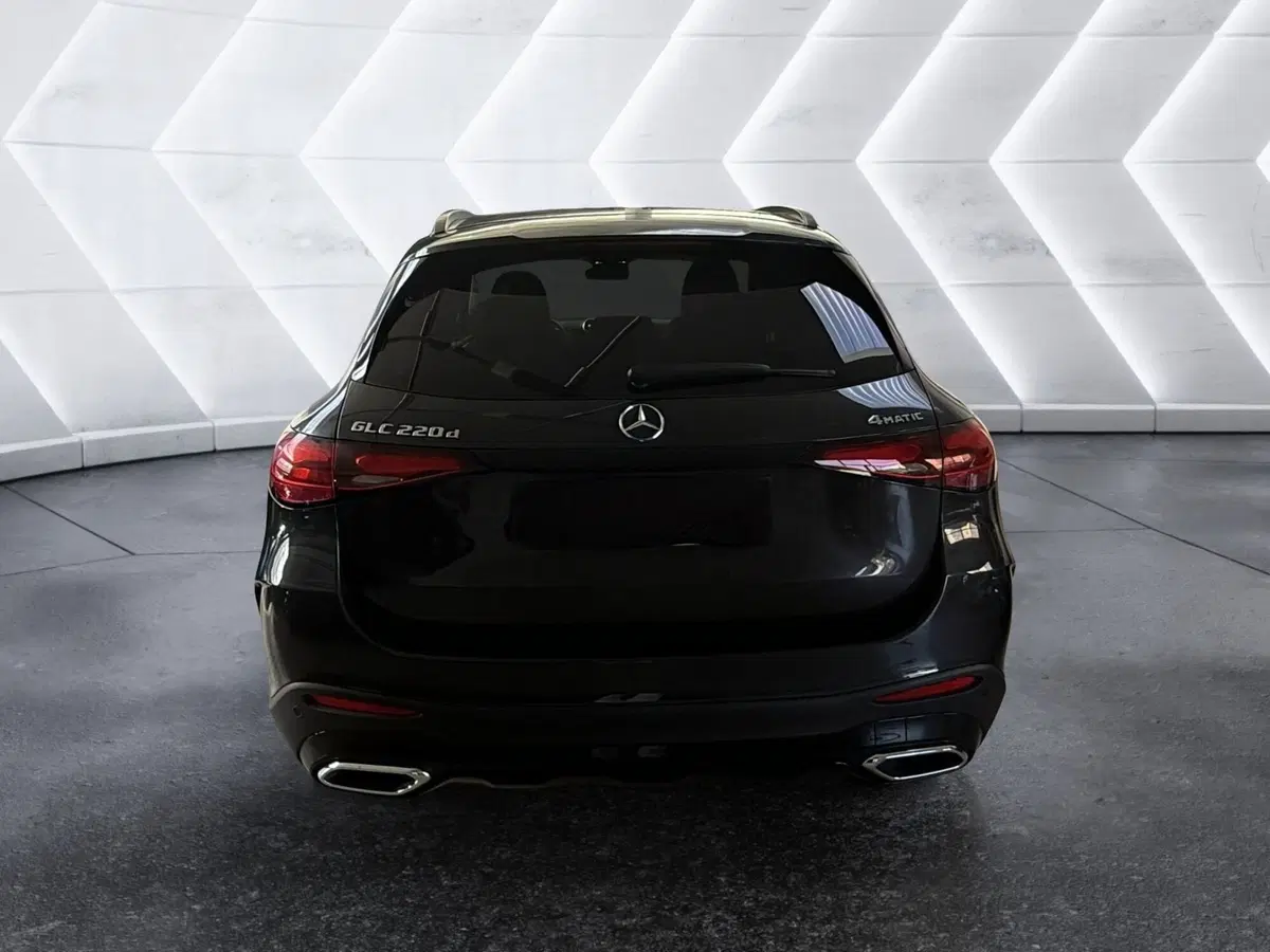 Mercedes-Benz GLC Coupé usata a Caserta (8)