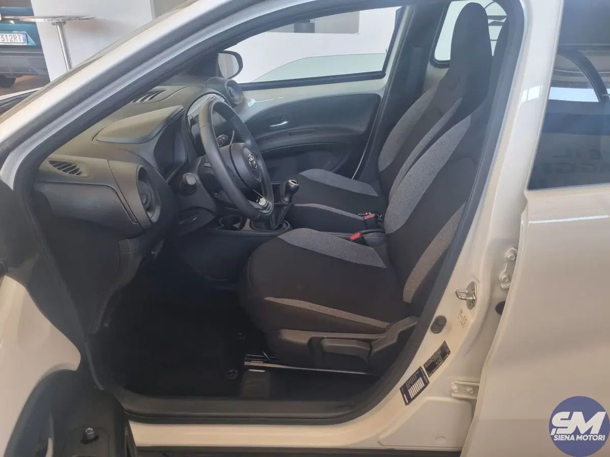 Toyota Aygo X usata a Siena (15)