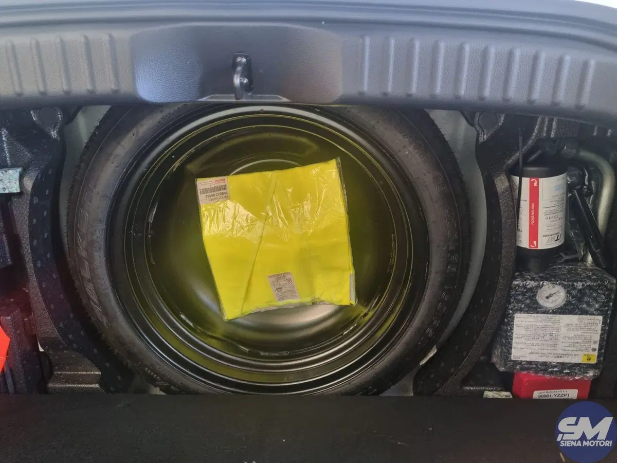 Toyota Aygo X usata a Siena (18)