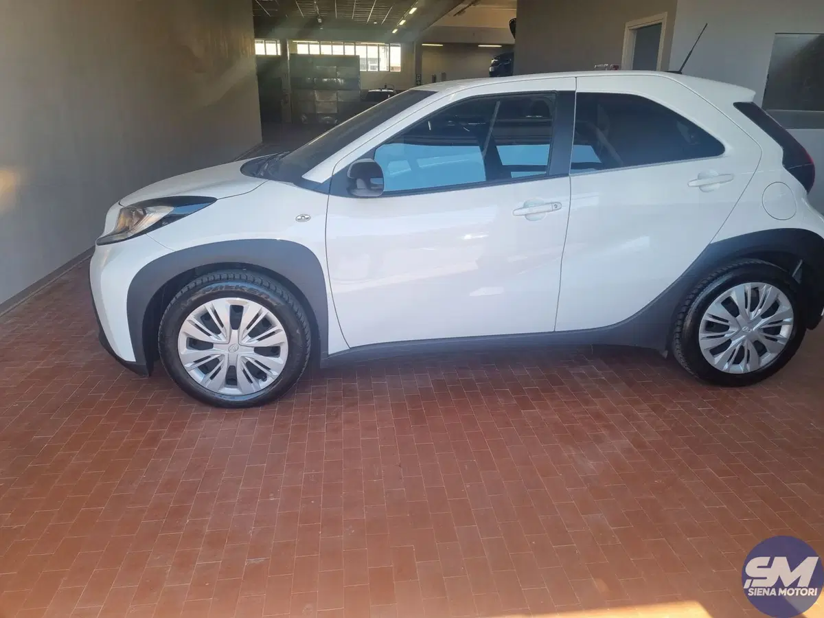 Toyota Aygo X usata a Siena (7)