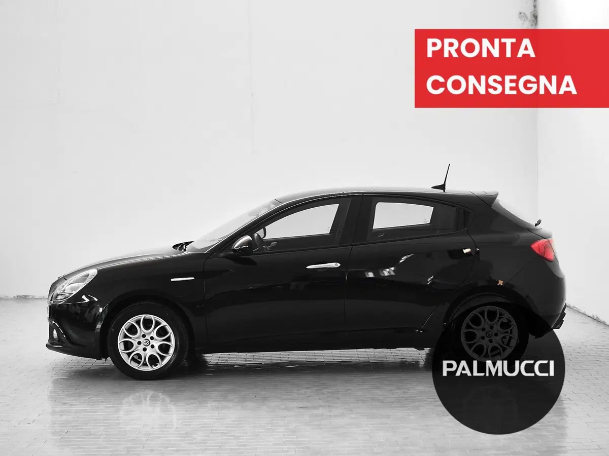 Alfa Romeo Giulietta usata a Prato (5)